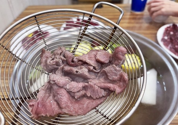 西湖捷運站美食