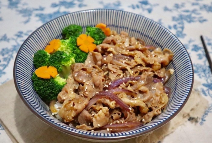 牛肉飯