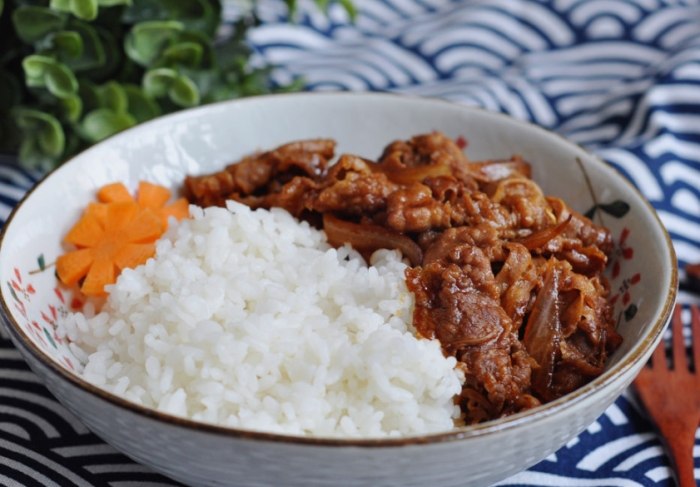 牛肉飯